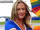 lmes2005_silverstone_3s_gridgirls_69.jpg