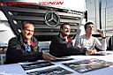 lms08_05.silverstone_autograph_02.jpg